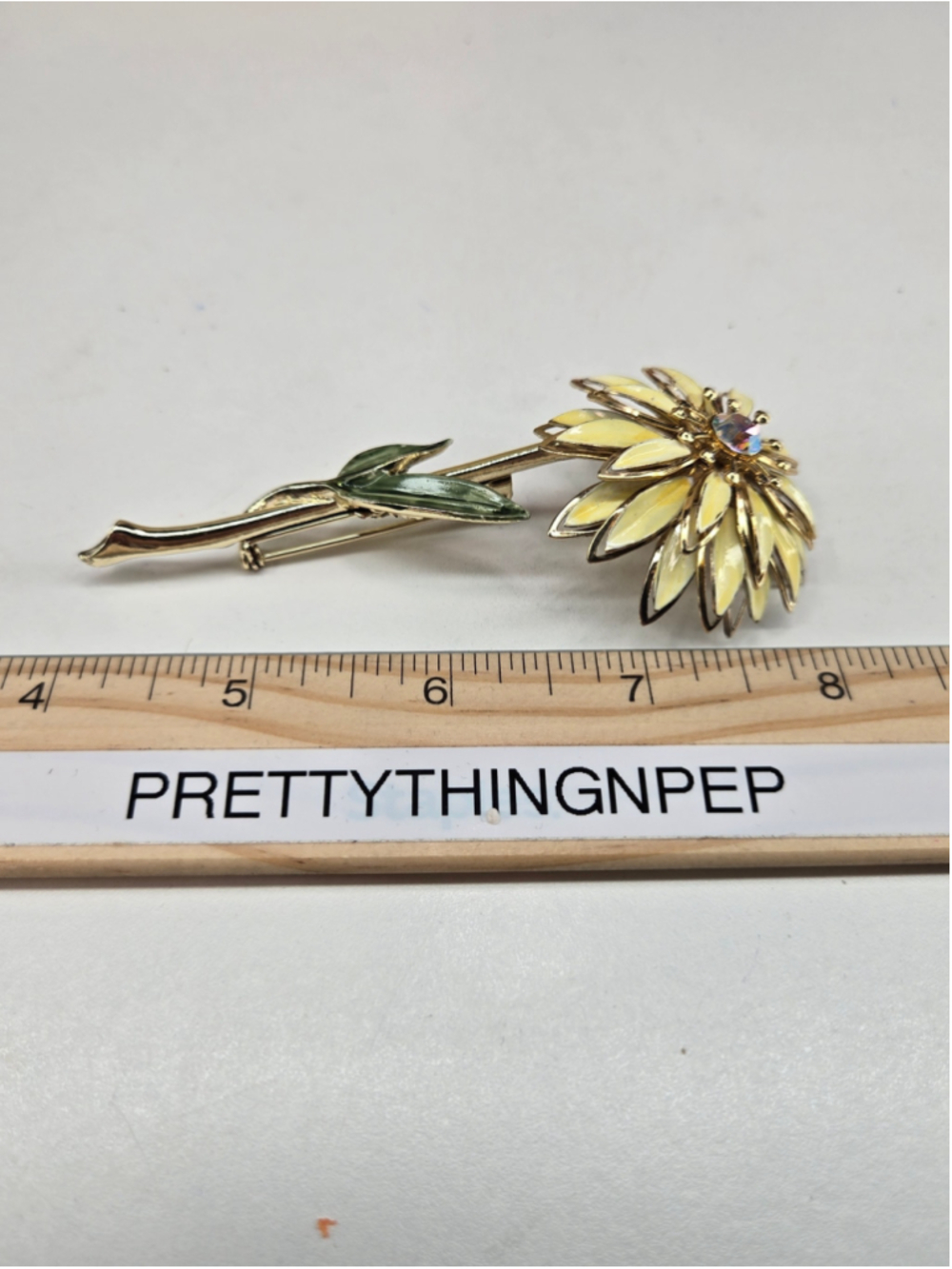 Vintage Coro Gold-Tone Cream Flower Brooch Rhinestone Large Collectible Daisy - Picture 10 of 13